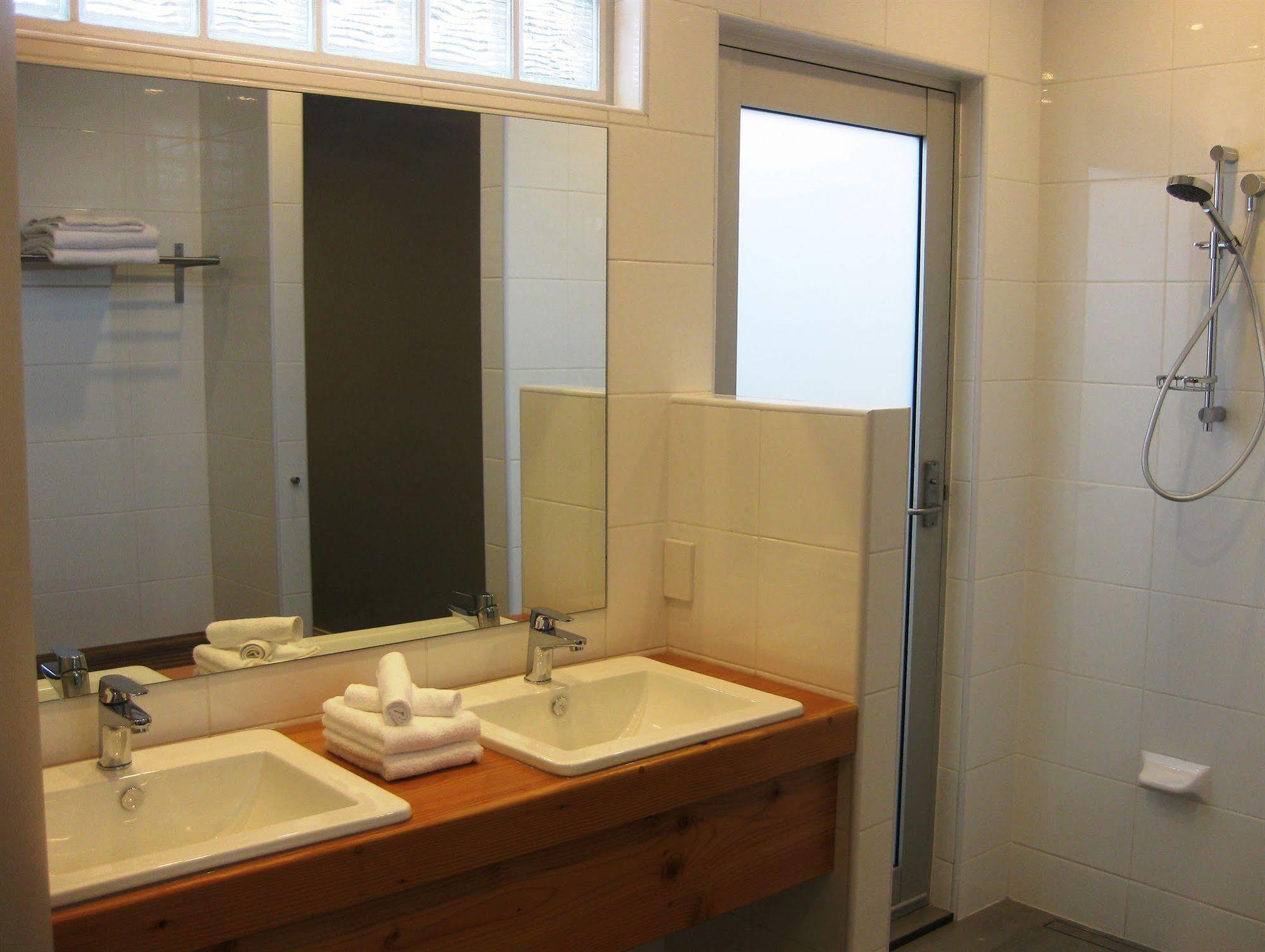 Fremantle Boutique Accommodation - Maand Up Esterno foto