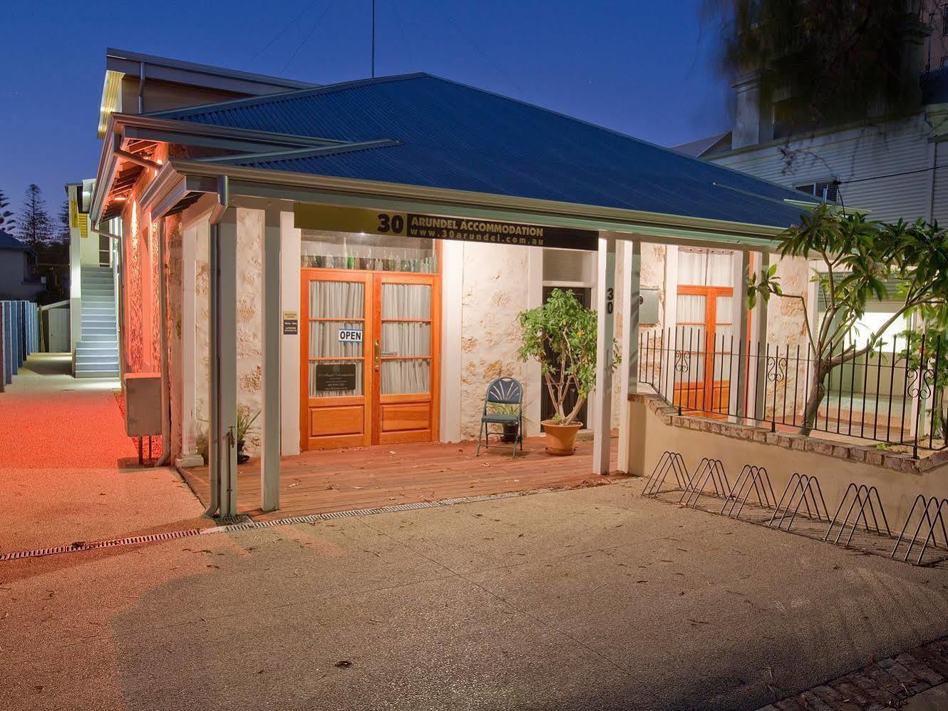 Fremantle Boutique Accommodation - Maand Up Esterno foto
